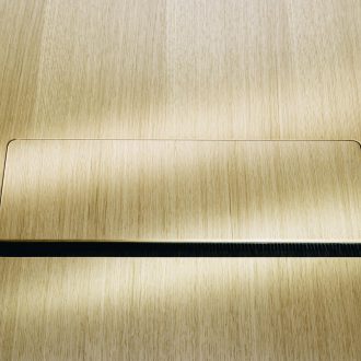 LOGON TABLES by Wilkhahn 011